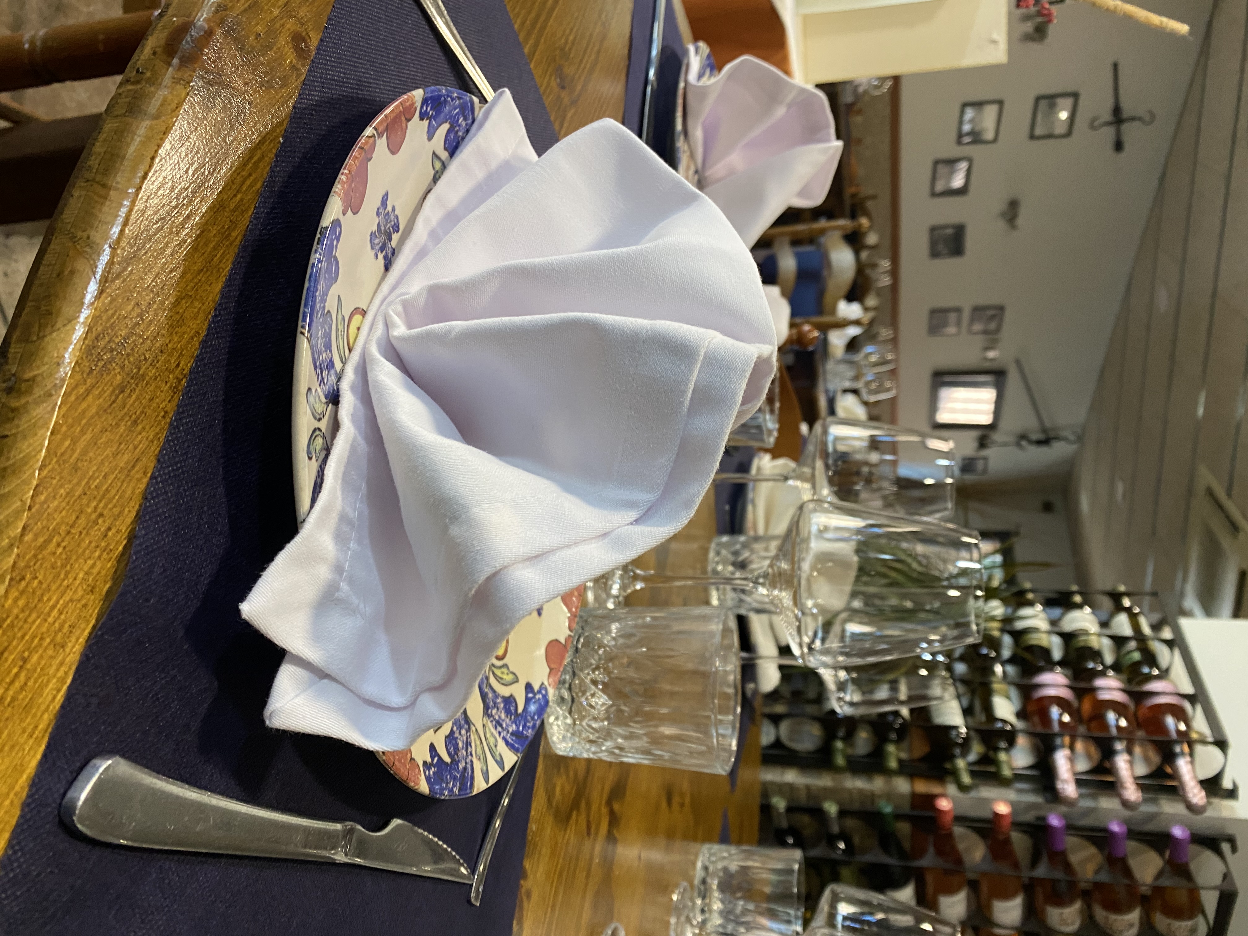 Interior de La Vaquería — ambiente elegante